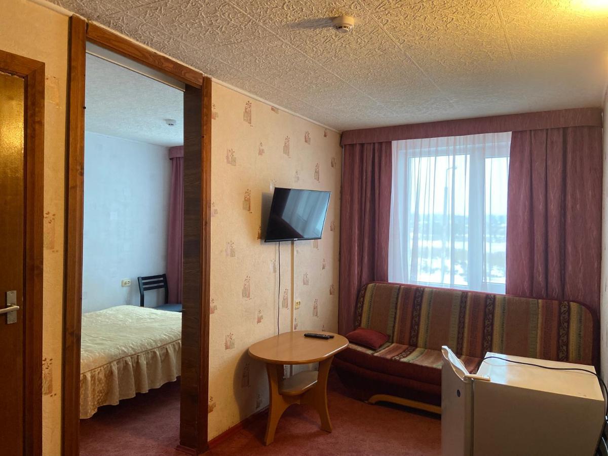 Riverside Motel Jelgava Exterior photo