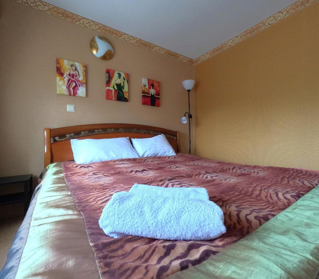 Riverside Motel Jelgava Exterior photo