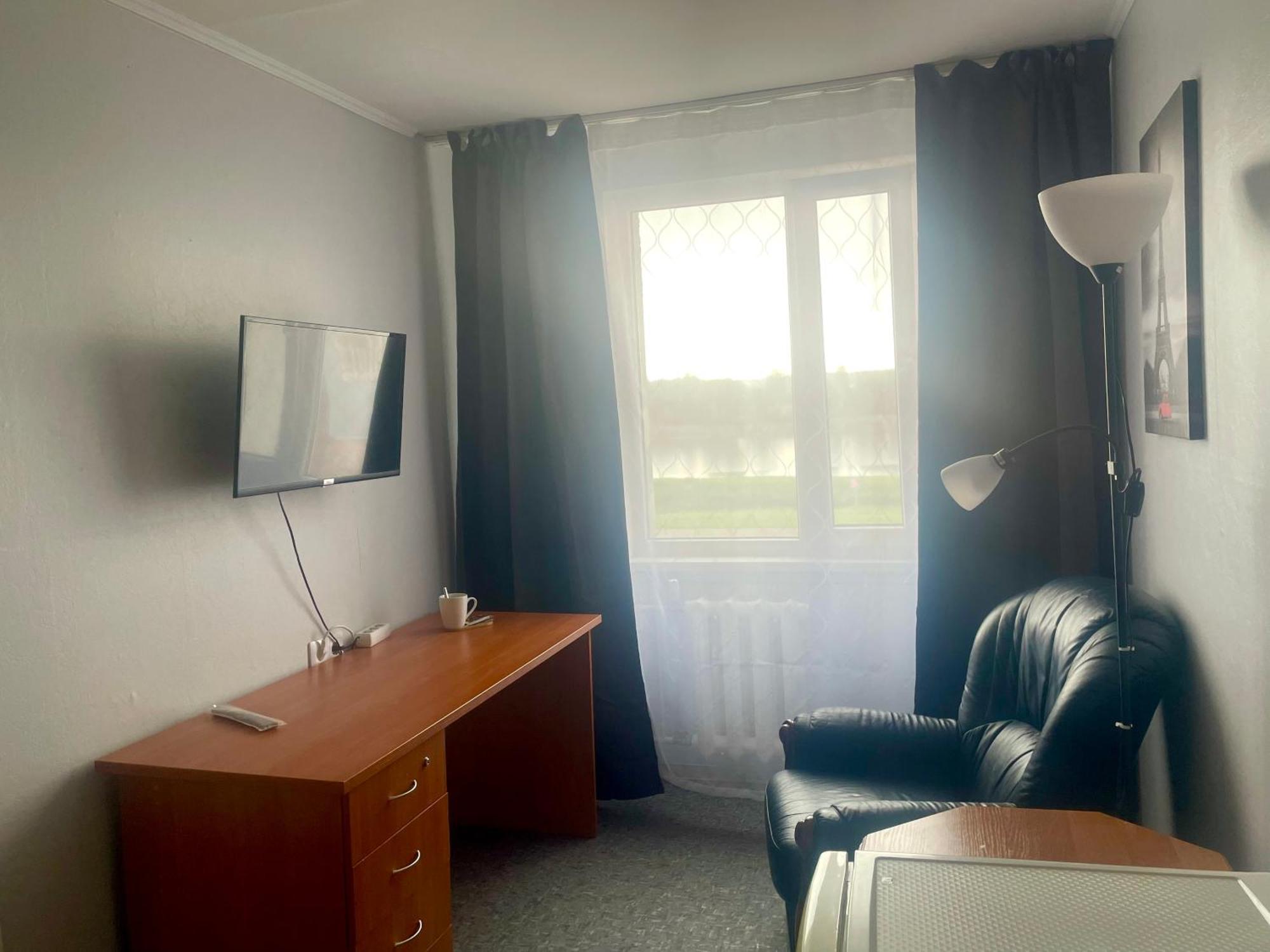 Riverside Motel Jelgava Exterior photo